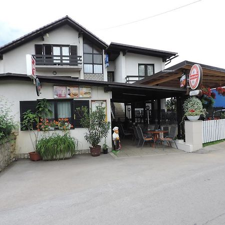 Bed And Breakfast Victoria 오굴린 외부 사진